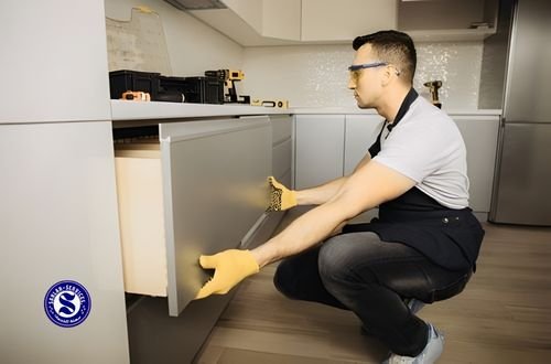 معلم مطابخ بمكة